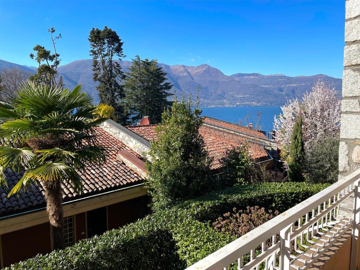 Casa Anna - Parco Hermitage Porto Valtravaglia Esterno foto